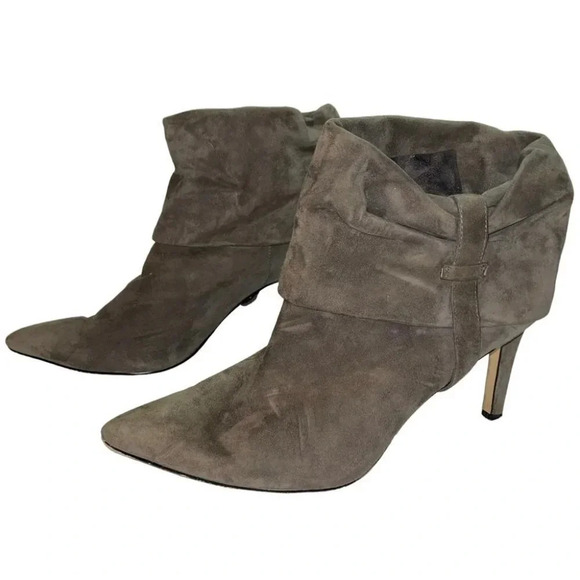 Calvin Klein Bethany 9M taupe brown suede 3” heel ankle boots - Picture 1 of 9